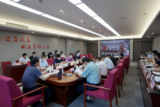 四川尊龙凯时集团召开疫情防控工作领导小组2022年第3次会议 集团党委书记、董事长、疫情防控工作领导小组第一组长任丁主持会议并讲话